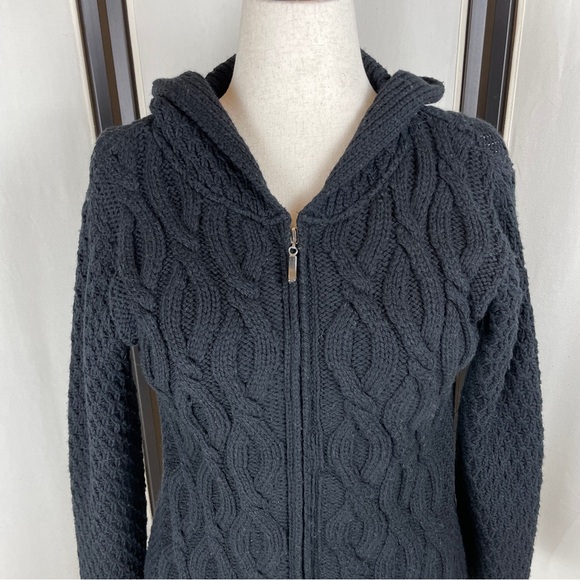 Inis Crafts 100% Merino Wool Black Cardigan Cable Knit Size S - Picture 2 of 10